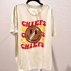 Cream Chiefs Graphic T-Shirt XL